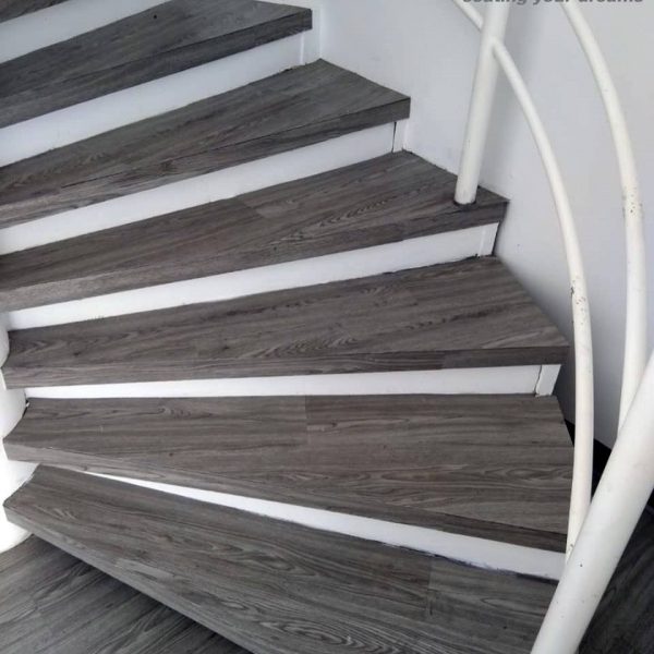 Piso Maderado - Fresno Gris - Kevo